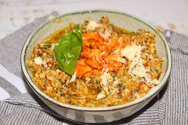Kantarellpesto