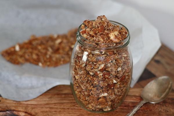 LCHF Kokos granola 