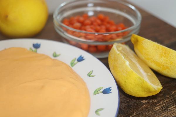 Citron och havtorns curd